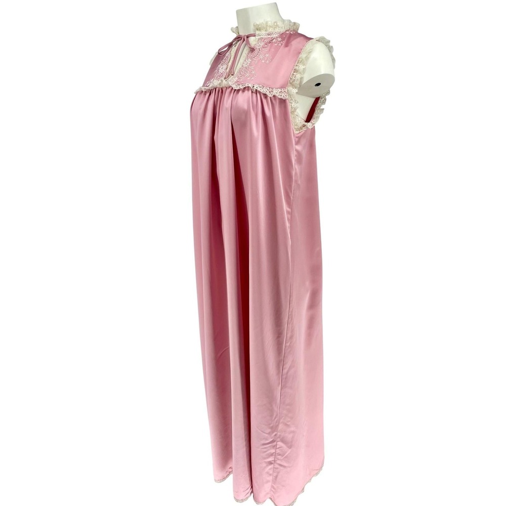 Vintage Eve Stillman Pink Lace Embroidered Hostess Nightgown Cottage Maxi Dress